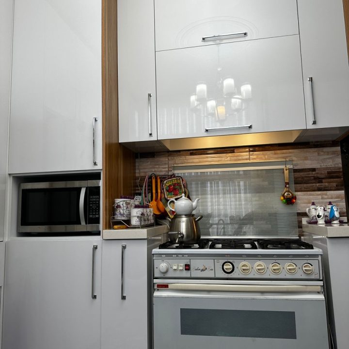 نمونه کابینت آشپزخانه های گلاس