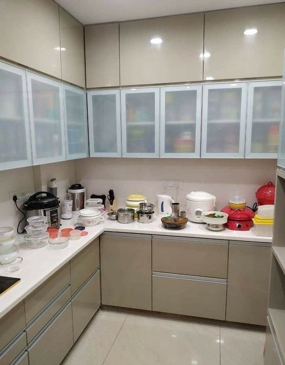 کابینت مدرن هایگلاس