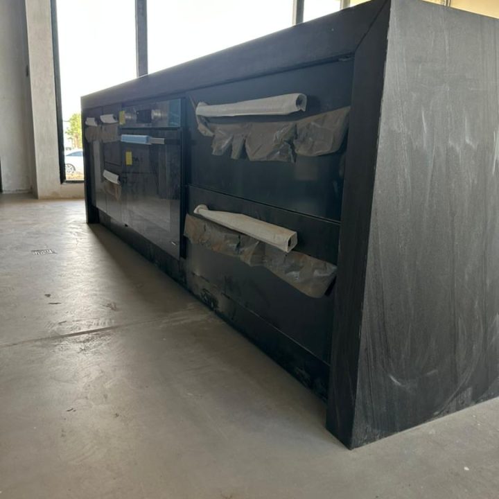 کابینت آشپزخانه هایگلاس