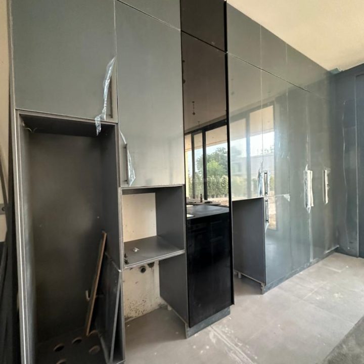 نمونه کابینت هایگلاس